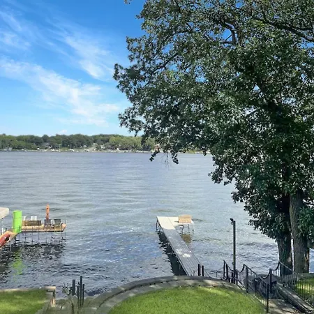 East Haven On East Lake Okoboji